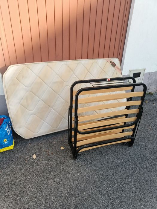 Colchão  e estrado pikolin