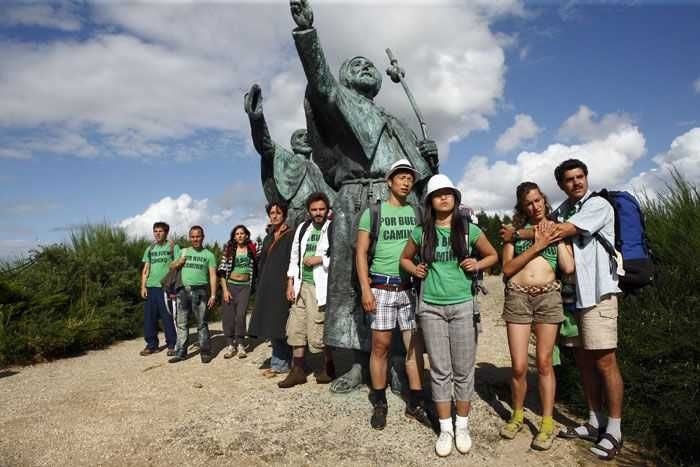 A CAMINHO DE SANTIAGO (Roberto Santiago)Malena Alterio/Fernando Tejero