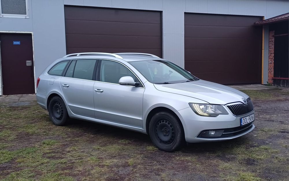 Wypożyczenia samochodów osobowych SZYMO