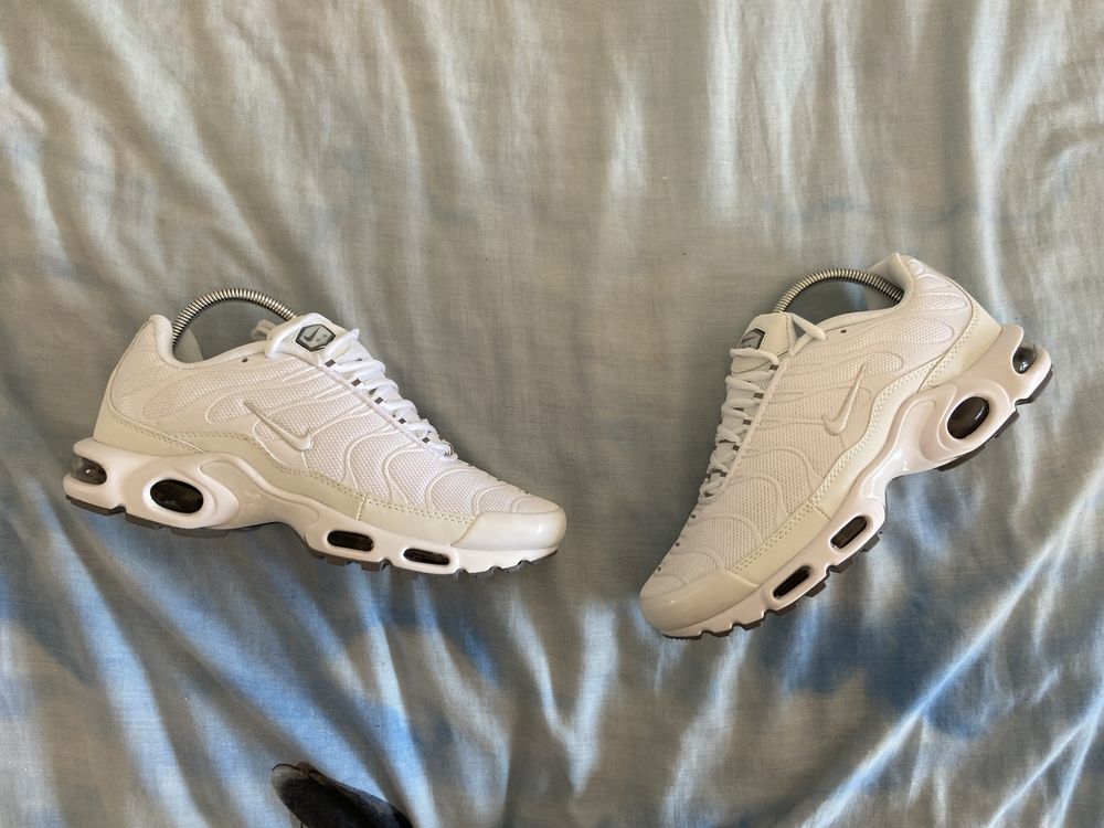 Nike Air Max TN brancos tamanho 42