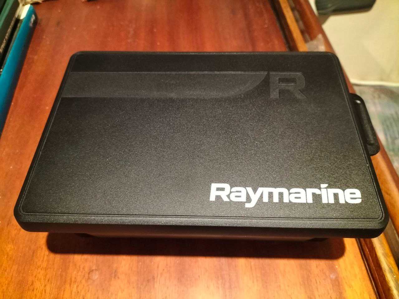Raymarine Chartplotter Axiom+ 7