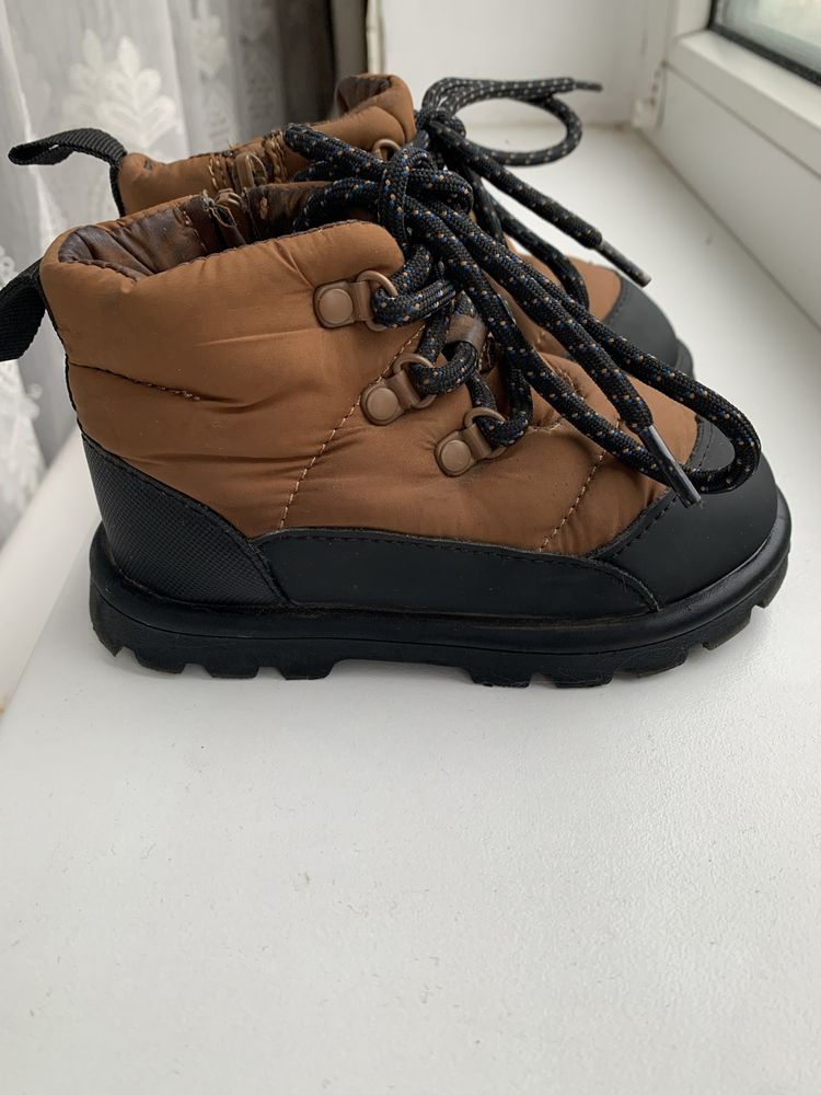Тепле взуття для хлопчика Zara 21 р