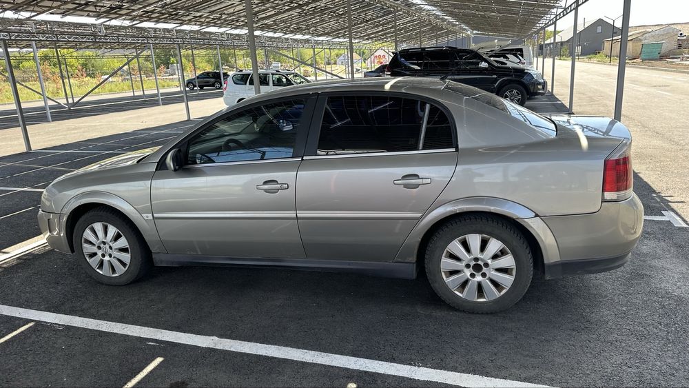 Опель вектра С 2004 года