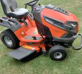 Kosiarka traktorek Husqvarna TS242TXD