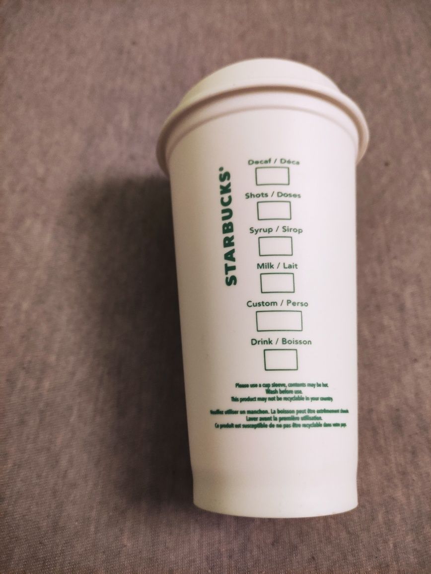 Plastikowy kubek na kawę Starbucks nowy wieczko