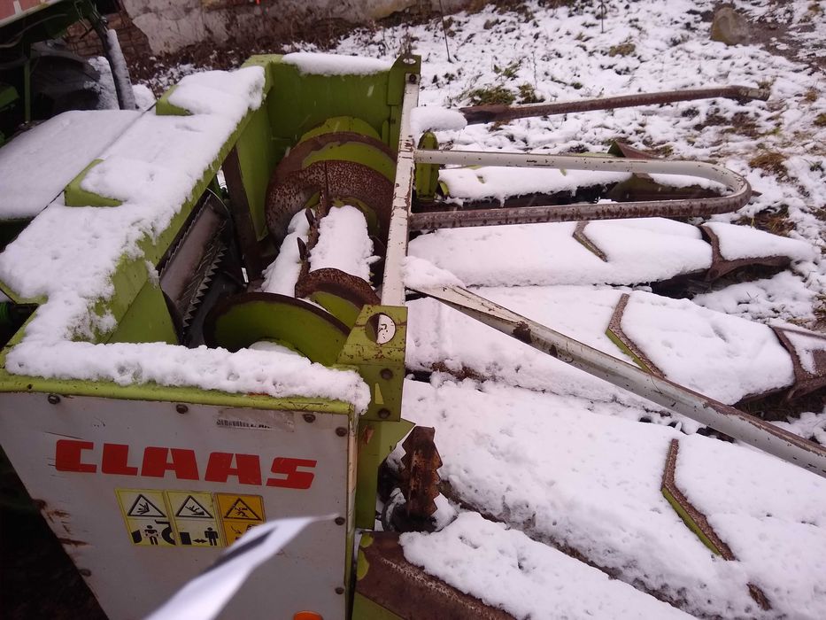 Силосний комбайн Claas Jaguar 640 (1997) + навісне