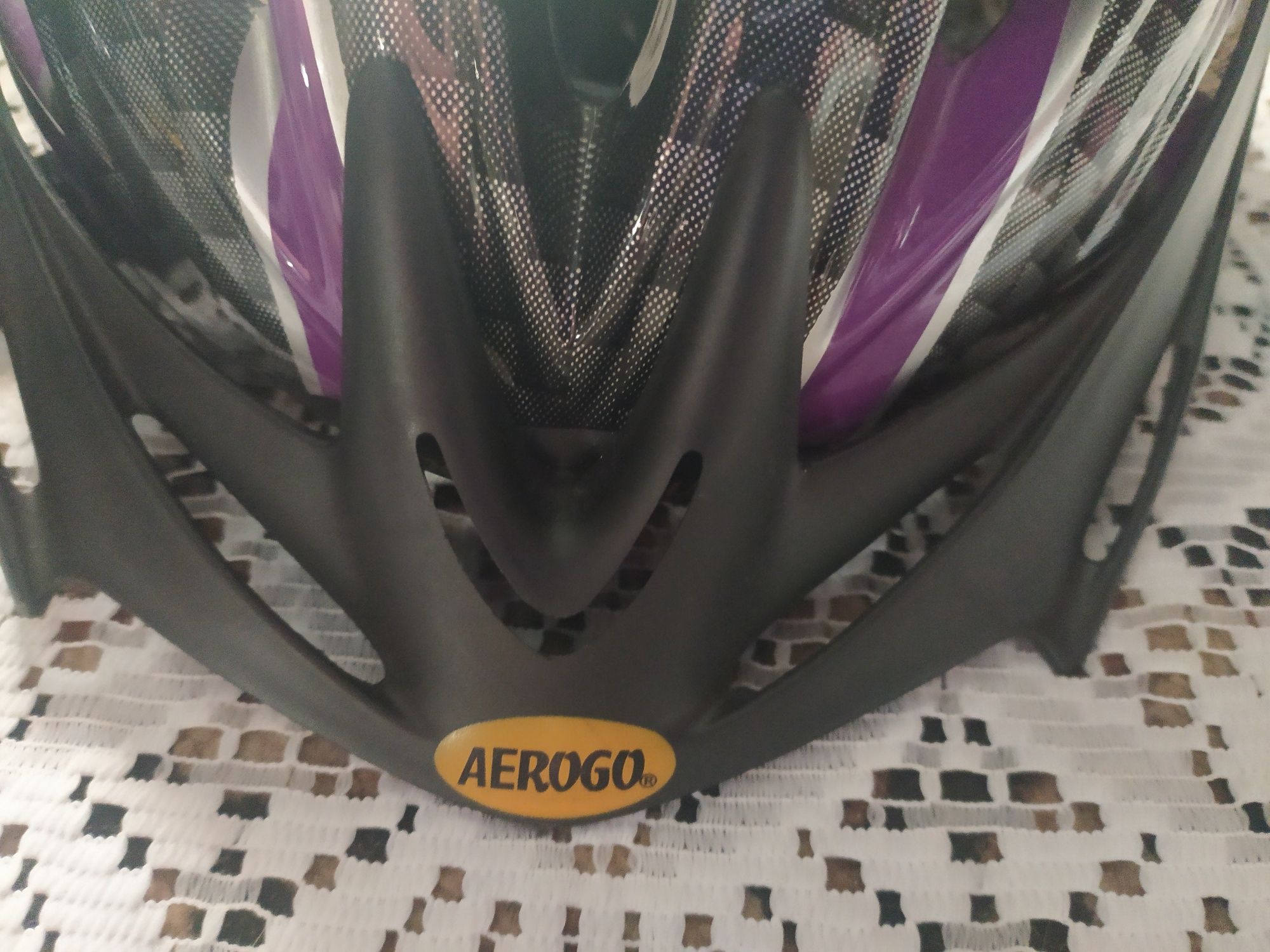 Велосипедний шолом Aerogo