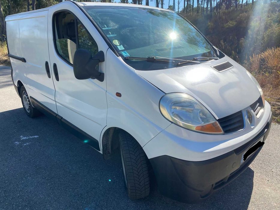 Renault Trafic II 2.0 DCI - 180000km