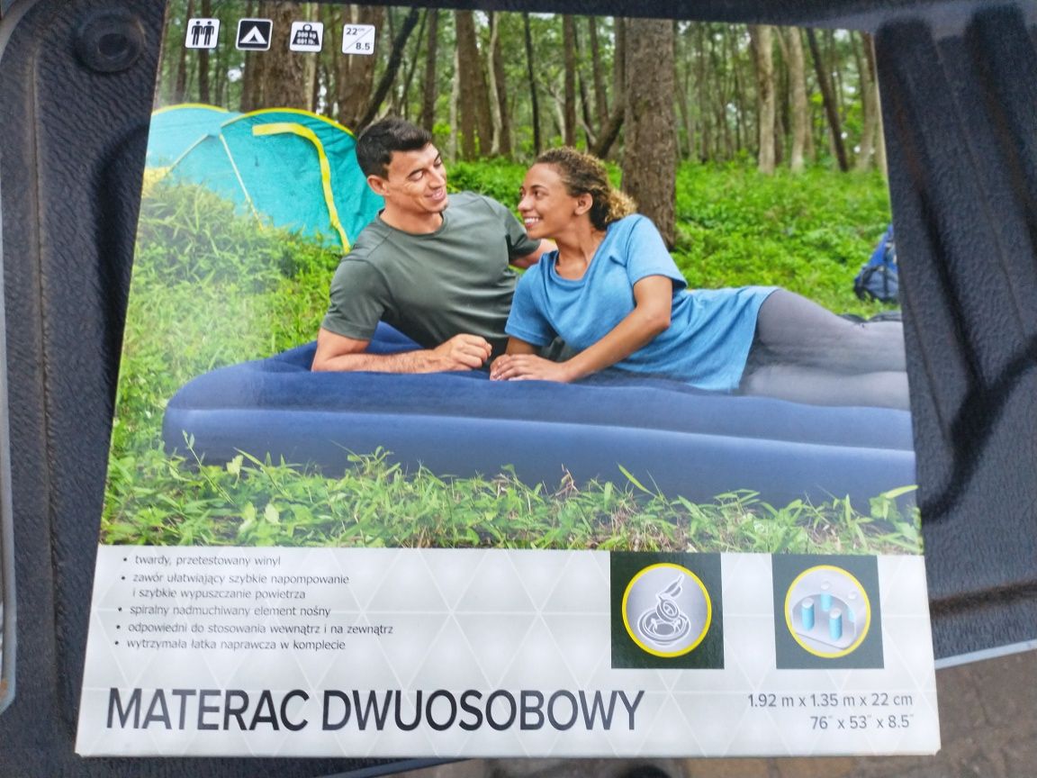 Nowy welurowy materac dwuosobowy