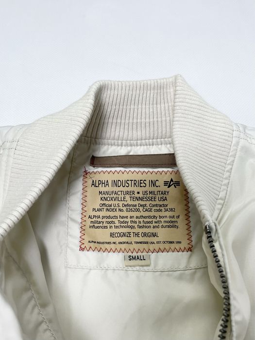 Alpha Industries розмір S ОРИГІНАЛЬНИЙ білий бомбер