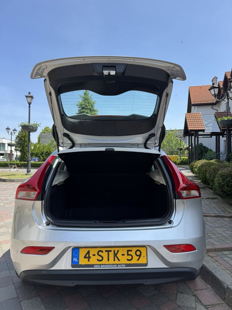 Volvo V40 1.6 diesel 2014
