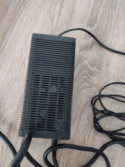 Zasilacz do komputera Atari duzy