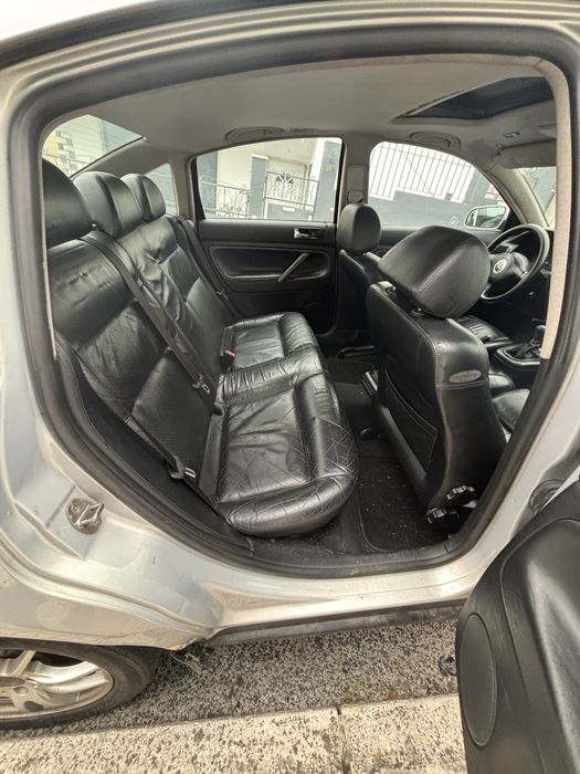 Passat  junta da cabeça com passagem