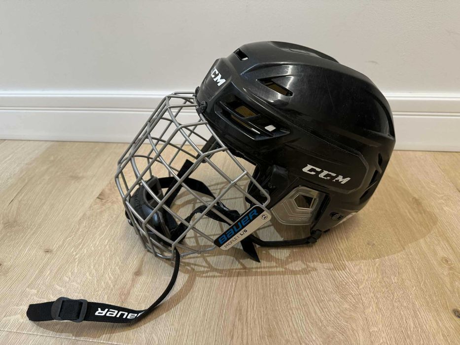 Kask hokejowy CCM + krata Bauer. Roz. L. Stan bardzo dobry