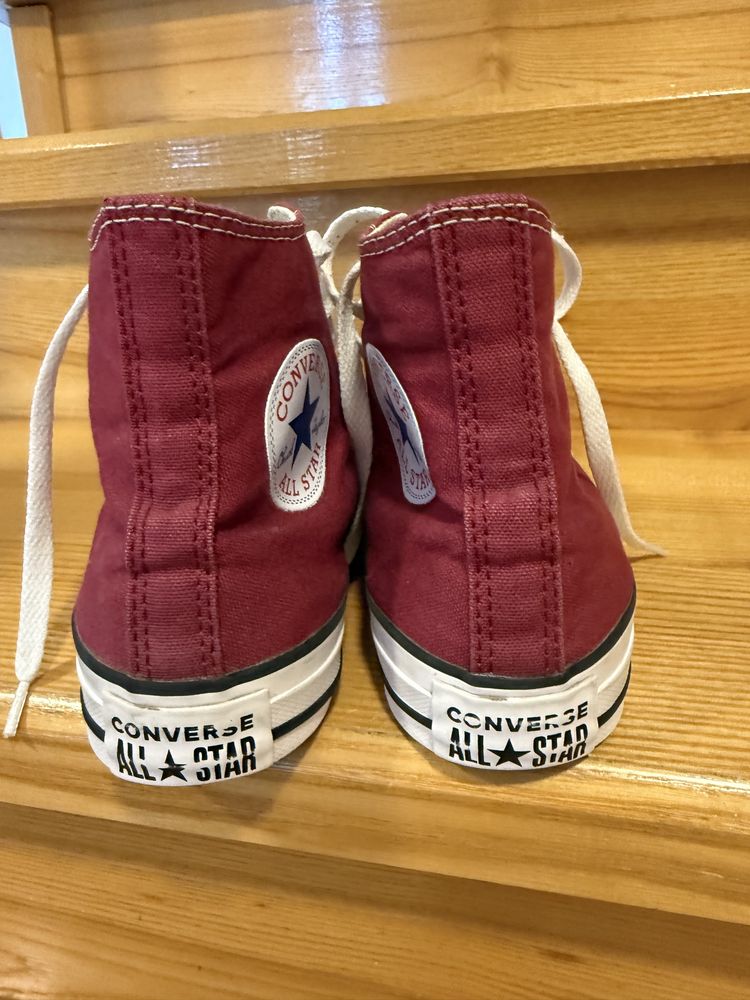 Buty converse bordo