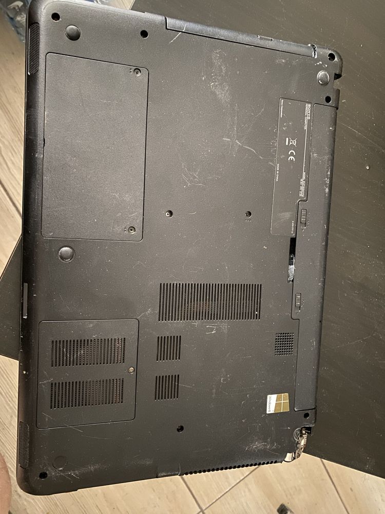 Laptop Sony i5 SVF153A1YM uszkodzony