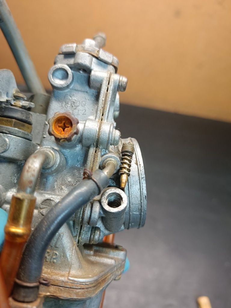 Gaźnik mikuni 28 corp 3RM części Yamaha DT 125 R E RE X