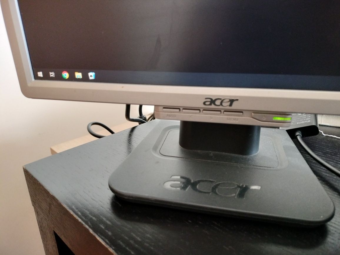 Monitor Acer 17 polegadas