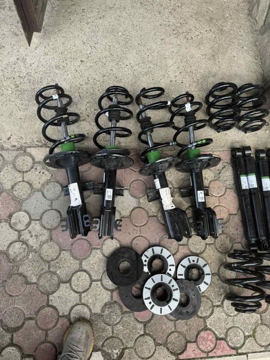 Стойки амортизатори для транспортер, т5, т6, мультіван