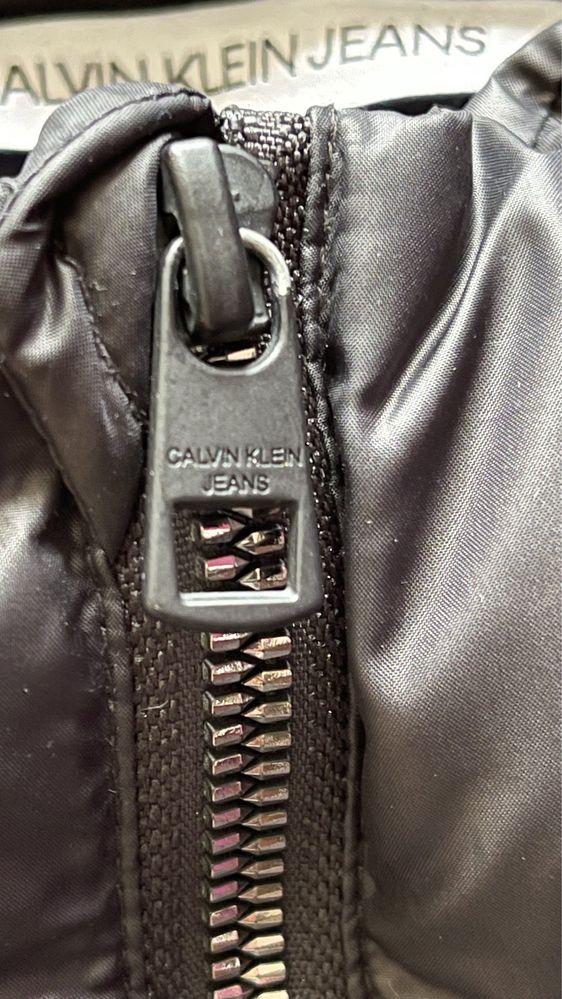 Kurtka puchowa Calvin Klein CK rozmiar XL