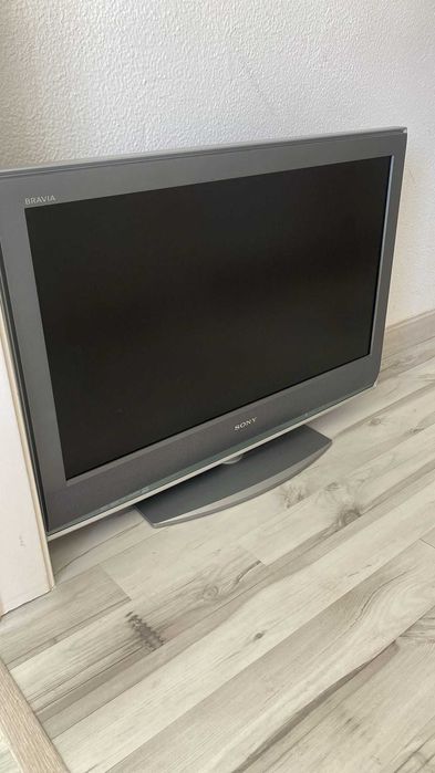 Televisão Sony HD usada em bom estado