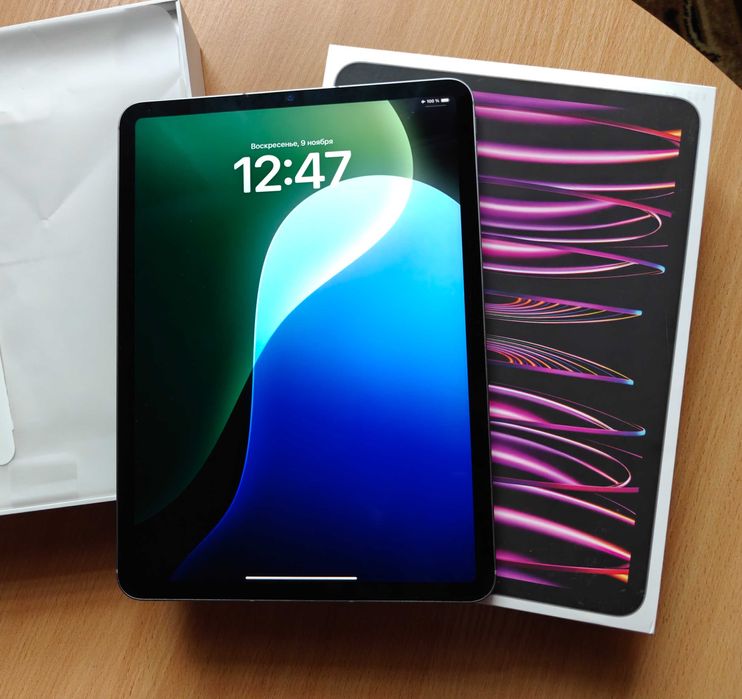 Планшет iPad Pro 11 4 Gen M2 WiFi+4G LTE