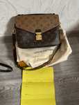 Louis Vuitton Pochette Metis Оригінал