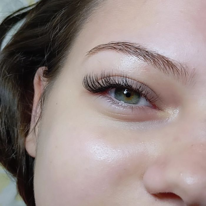 ШУКАЮ МОДЕЛЕЙ на ламінування вій, фарбування брів, нарощування вій!