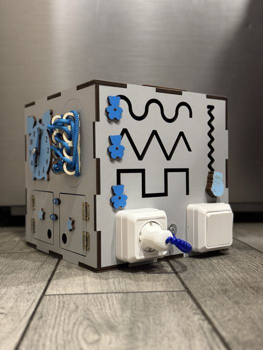 АКЦІЯ Розвиваюча іграшка бізі куб