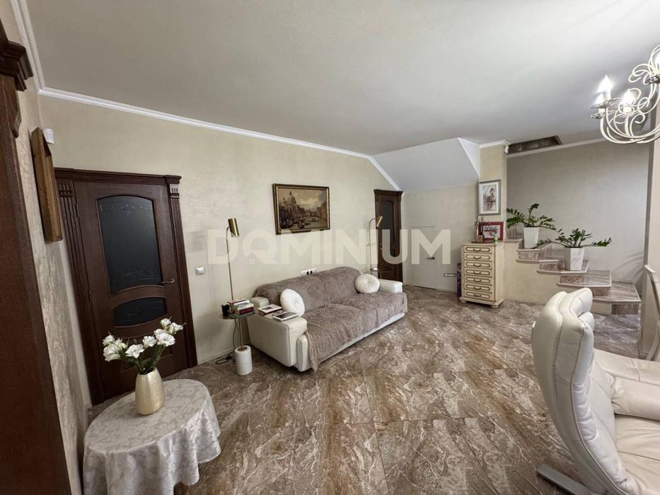 Продається будинок в м. Хуст, вул. Братів Шерегиїв