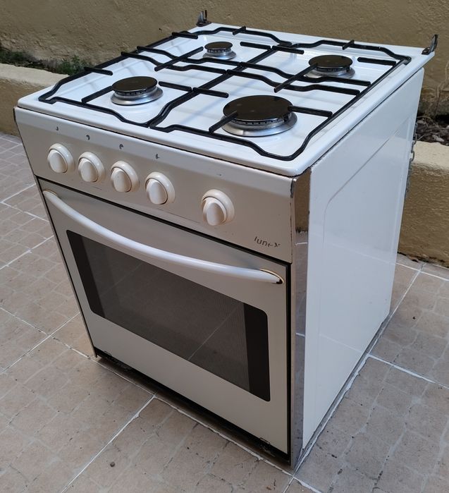 Fogão Junex em bom estado