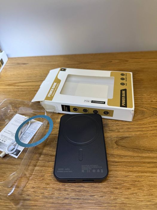 Павербанк POWER BANK Intelligent Fast Charging