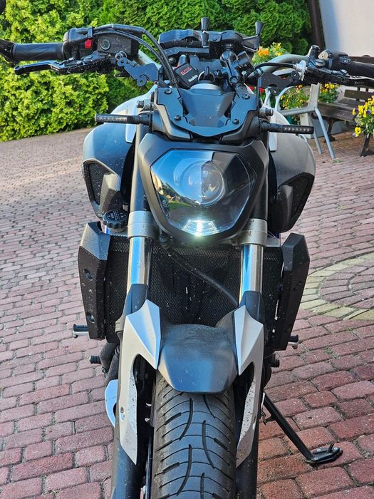 MT 07 Lampa 14-17r. Yamaha Retrofit przód przednia