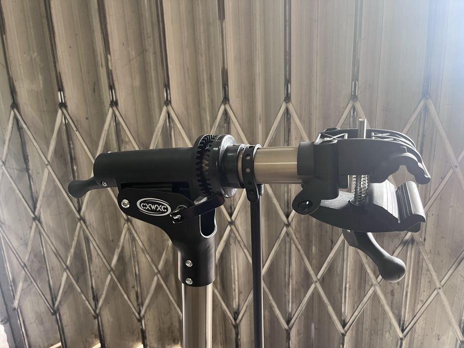 Suporte de Bicicleta para Oficina