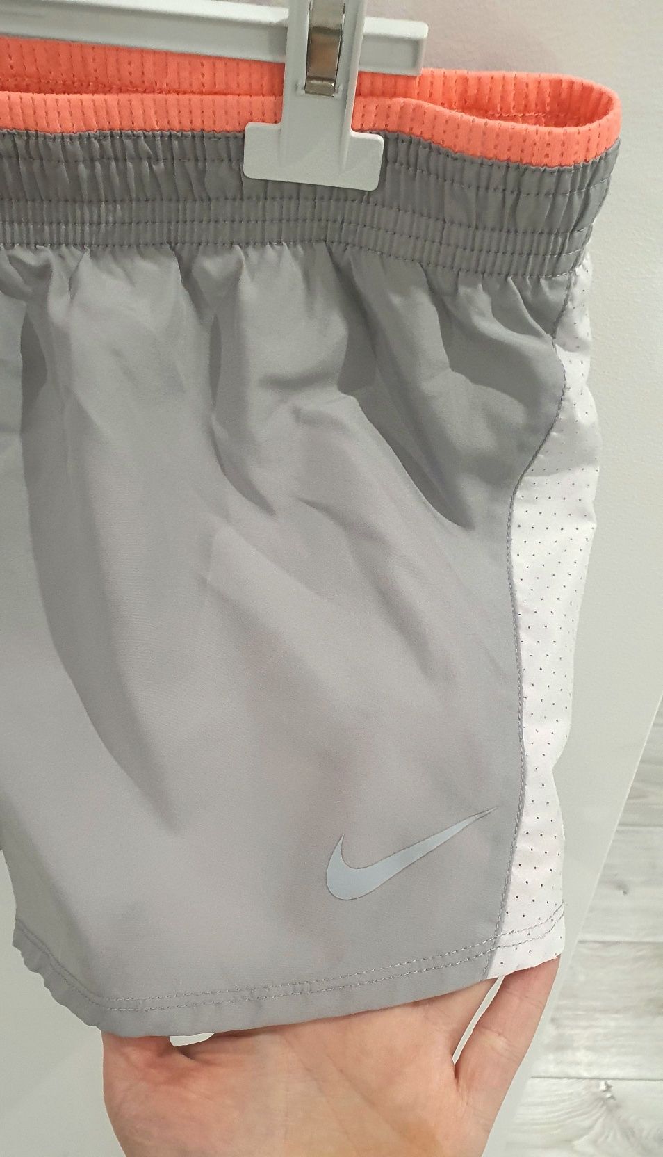 Spodenki nike szare L