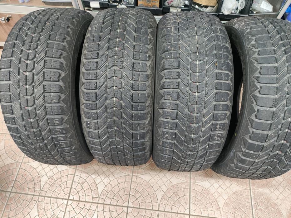225/55 R17 Firestone Winterforce