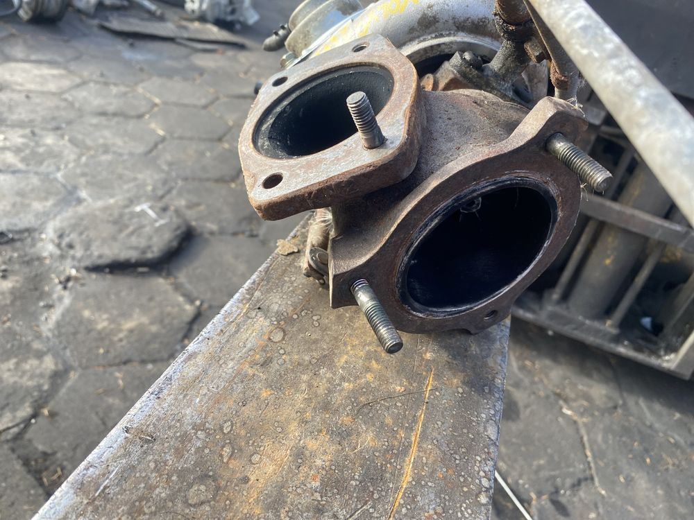 Turbosprezarka Volvo 2.4 T, v70, xc70