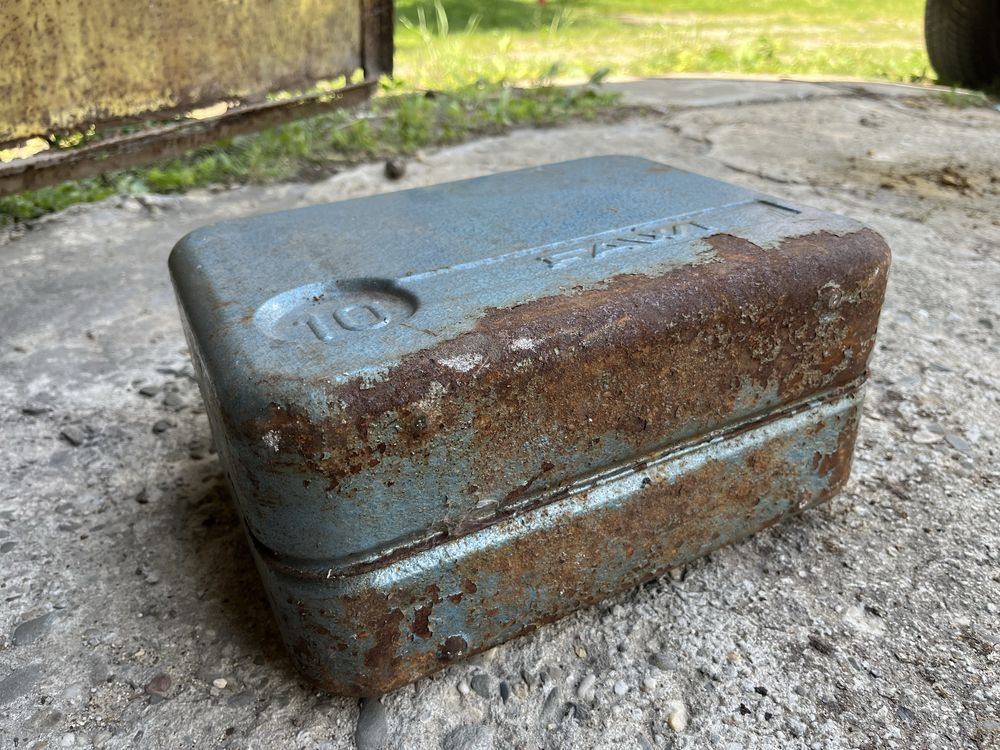Kanister na paliwo FAWI 10L VW Garbus FSO PRL Fiat 126p Junak WFM WSK