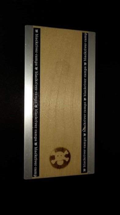 Przeszkody fingerboard blackriver