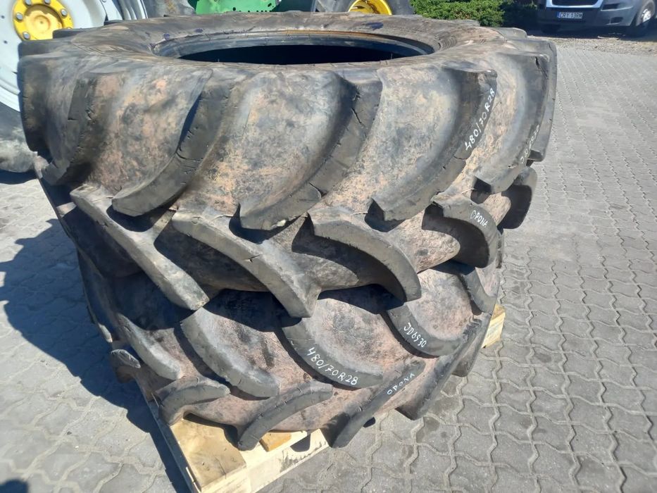 Opona 480/70R28 Vredestein John Deere 6930