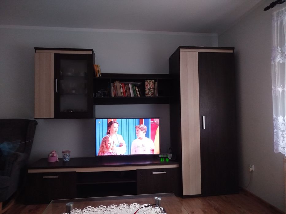 Sprzedam zestaw mebli