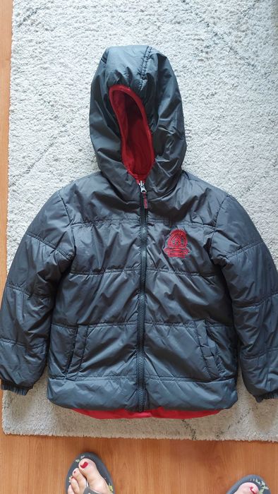 Casaco impermeável e reversível