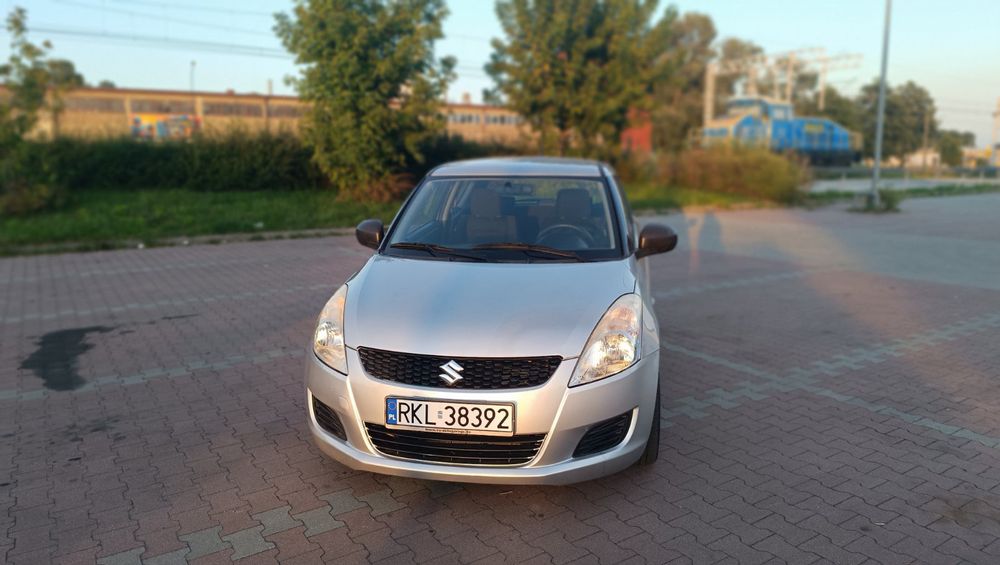 Suzuki Swift 1.2 benzyna 2012