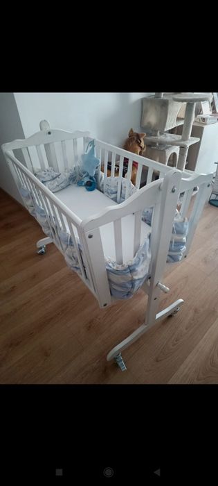 Kołyska na kółkach