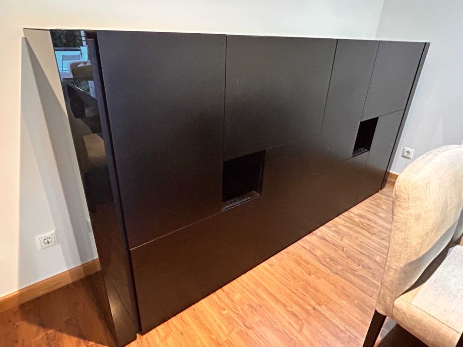 2 Moveis de sala de jantar 120x120 cada unidade