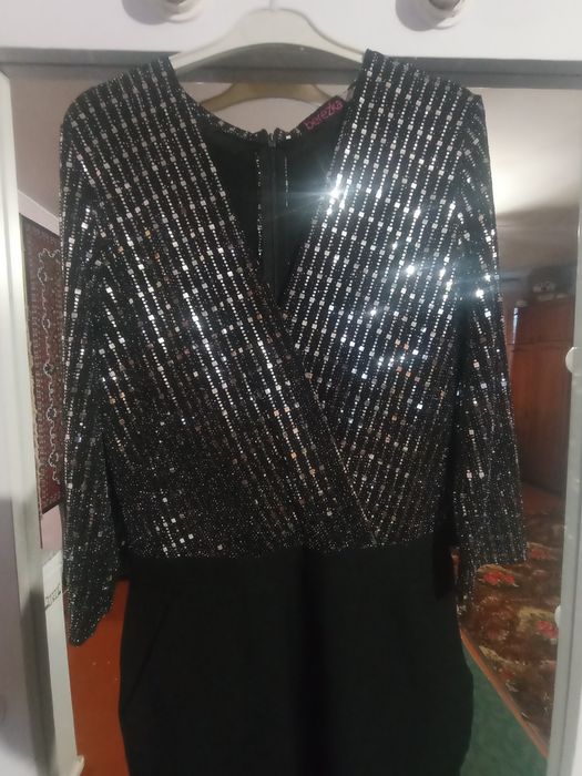 Продам ромпер святковий