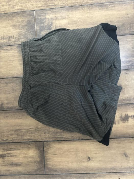 Продам футбольні шорти  Nike Barcelona