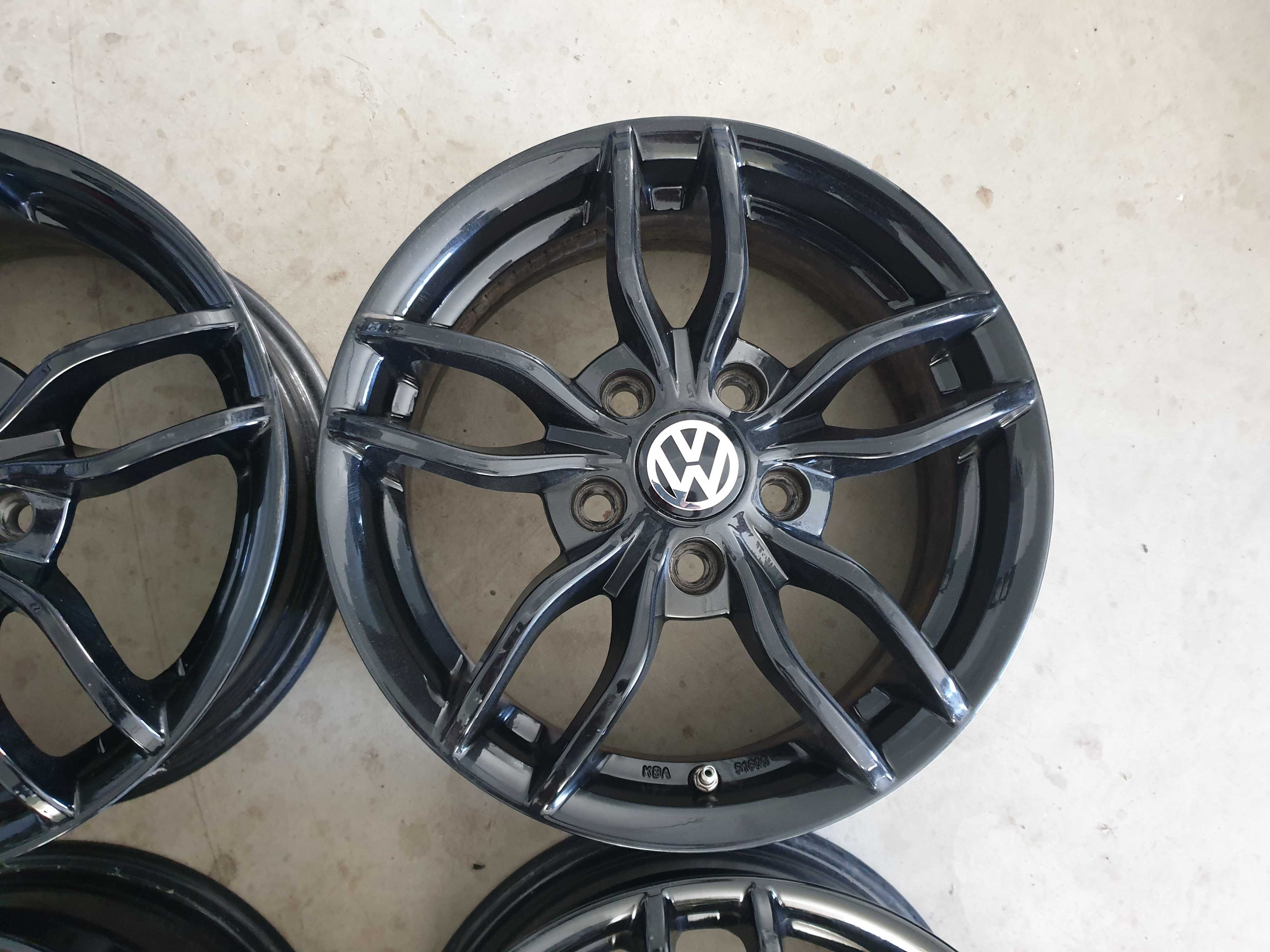 Alufelgi 15" VW Golf VII plus Caddy Jetta Touran Passat t4 5x112 Skoda