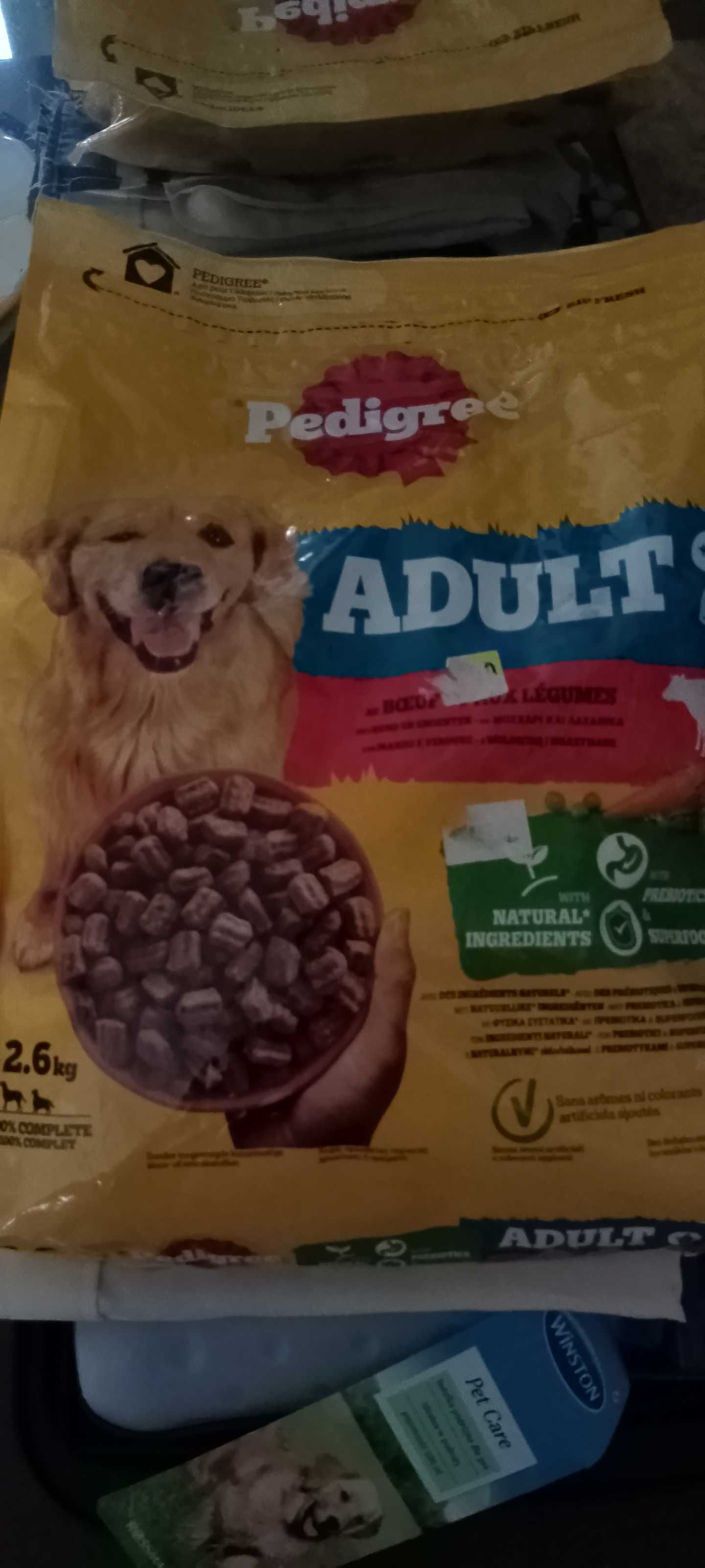 Sucha karma dla psa Pedigree adult wołowina z warzywami 2,6 kg