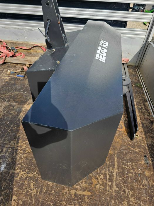 Metalowy Balast Obciążnik do Ciągnika przeciwwaga forma DOWÓZ PL